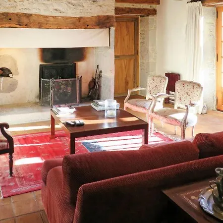 Espagnac-sainte-eulalie Sleeps 6 Pool Wifi Espagnac-Sainte-Eulalie